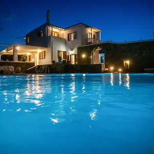 Villa Dimitra, Ano Mera